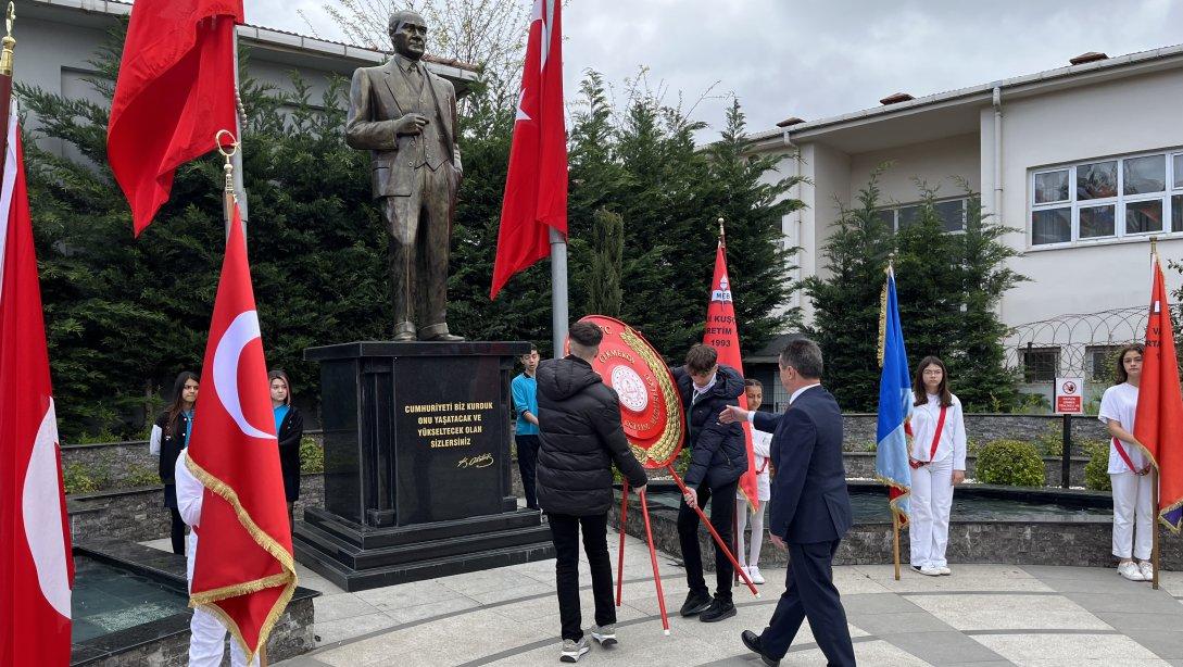 23 Nisan Ulusal Egemenlik ve Çocuk Bayramı Atatürk Anıtı'na Çelenk Sunulması ile Başladı