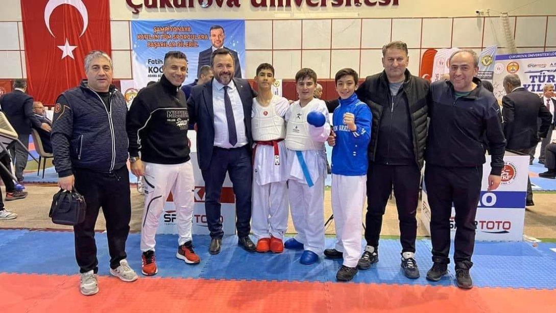 Kemerdere İsmihan İsmet Süzer Ortaokulu Öğrencimiz Çınar Taşlıçukur Yıldızlar Türkiye Karate Şampiyonası'nda 2'nci Oldu